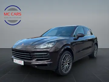 PORSCHE Cayenne Sport