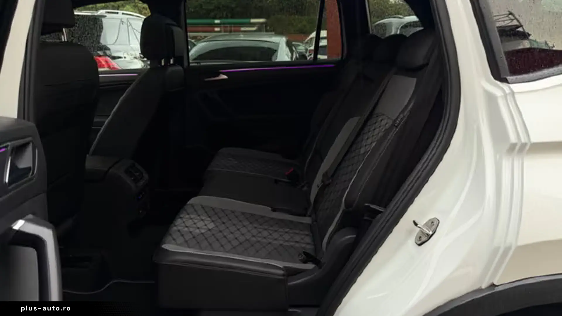 VOLKSWAGEN Tiguan 2023 — imagine 21