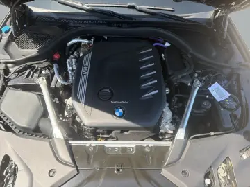 BMW 530d xDrive A Laser HEAD-UP SITZBELÜFT RFK HIFI