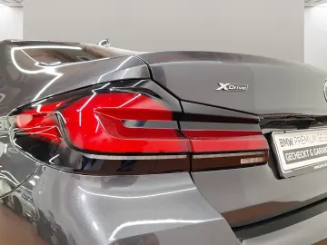 BMW 530d xDrive Limousine M Sport AHK Head-Up Laser