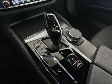 BMW 530 d M Sport VIRTUAL  LIVE COCKPIT PRO  20 ZOLL