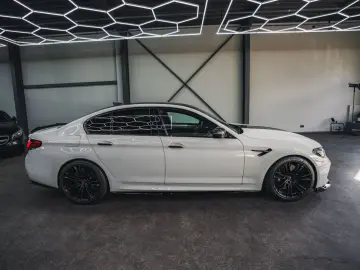 BMW M5 Competition LCI  ALPINWEISS PANO
