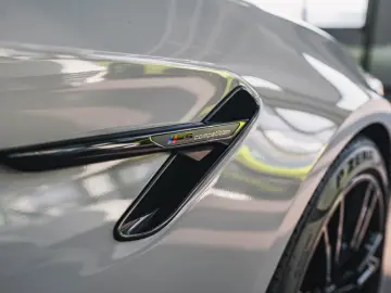 BMW M5 Competition LCI  ALPINWEISS PANO