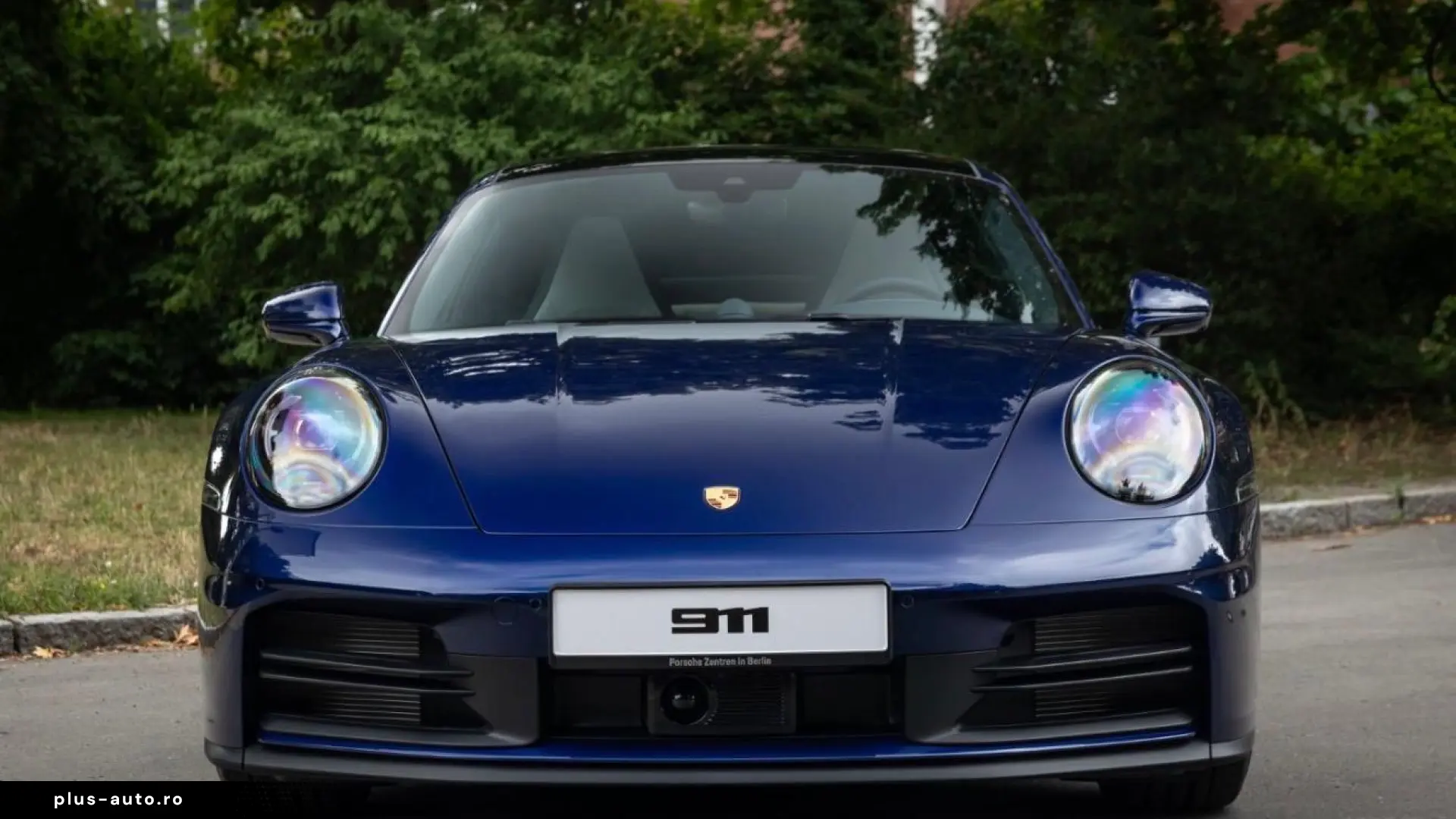 Porsche 992 911 Carrera 4S InnoDrive Surround-View BOSE