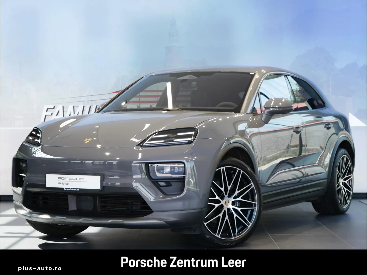 PORSCHE Macan Electric 4 AHK ACC Burmester Luftfed. Surr