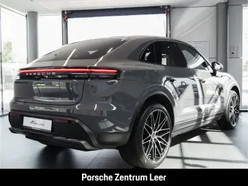 PORSCHE Macan Electric 4 AHK ACC Burmester Luftfed. Surr