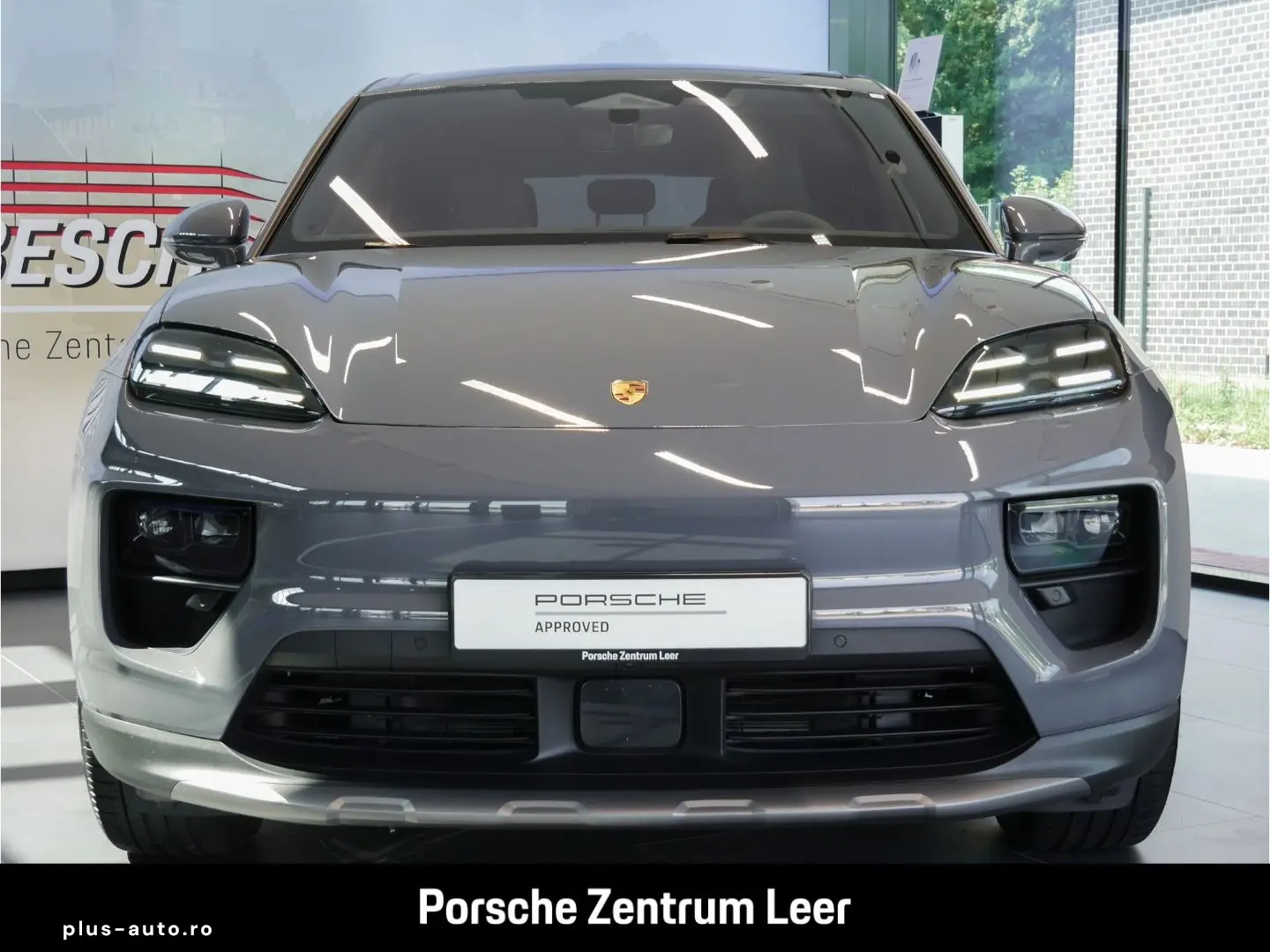 PORSCHE Macan Electric 4 AHK ACC Burmester Luftfed. Surr