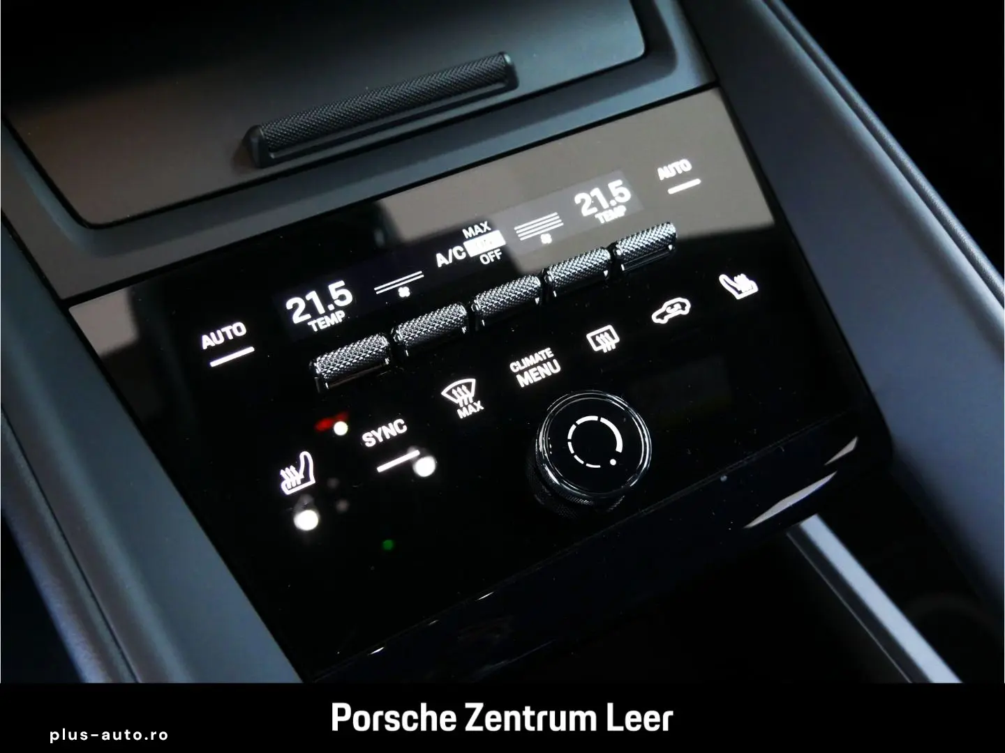 PORSCHE Macan Electric 4 AHK ACC Burmester Luftfed. Surr