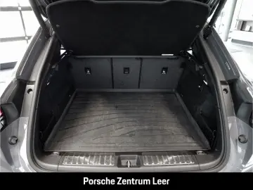 PORSCHE Macan Electric 4 AHK ACC Burmester Luftfed. Surr