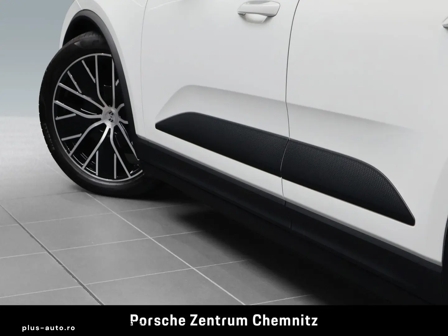 PORSCHE Macan 4 Electric Sitzbelüft.;Sport-Chrono;BOSE;1