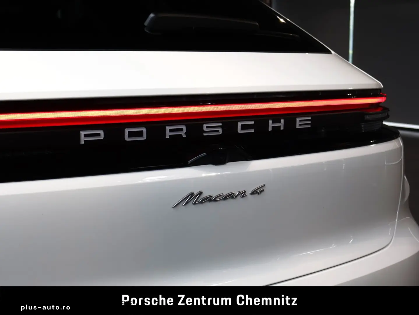 PORSCHE Macan 4 Electric Sitzbelüft.;Sport-Chrono;BOSE;1