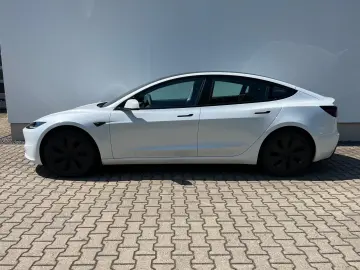 TESLA Model 3 Premium Long Range Dual AWD  6.000 km