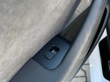 TESLA Model 3 Premium Long Range Dual AWD  6.000 km