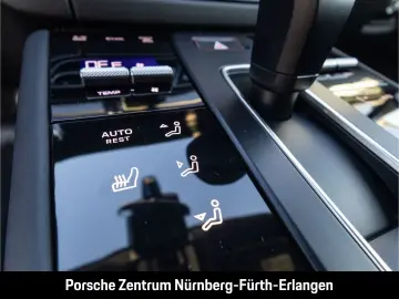 PORSCHE Macan T LED PDLS  HomeLink Entry & Drive SportCh