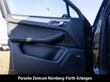 PORSCHE Macan T LED PDLS  HomeLink Entry & Drive SportCh