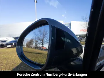 PORSCHE Macan T LED PDLS  HomeLink Entry & Drive SportCh