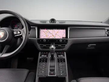PORSCHE Macan   Luftfederung inkl. PASM   Surround View