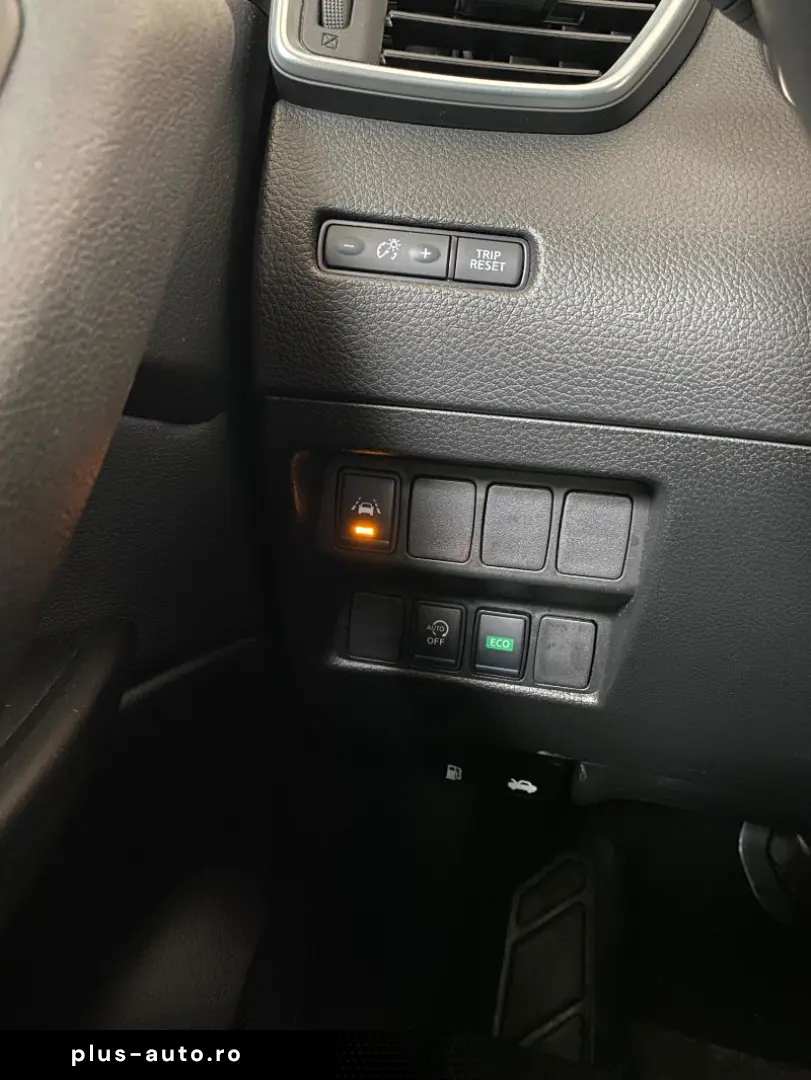 NISSAN QASHQAI 1.3 156CP 2WD DCT N-Connecta Panoramic