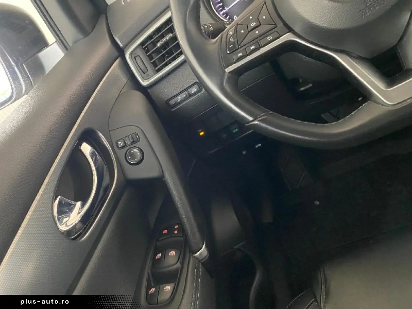 NISSAN QASHQAI 1.3 156CP 2WD DCT N-Connecta Panoramic