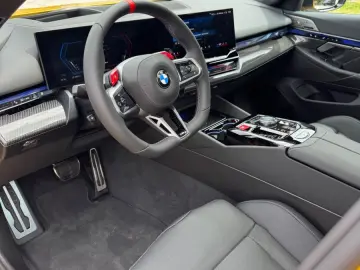 BMW M5 Plug-In Hybrid xDrive
