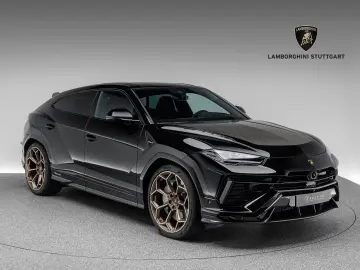 LAMBORGHINI Urus Performante Carbon Selezione