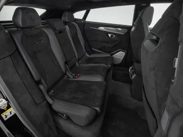 LAMBORGHINI Urus Performante Carbon Selezione