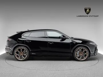 LAMBORGHINI Urus Performante Carbon Selezione