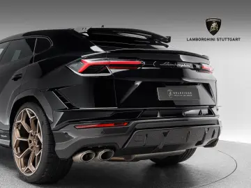 LAMBORGHINI Urus Performante Carbon Selezione