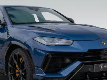 LAMBORGHINI Urus S   Big Interior Carbon   Rear Seat Ent.
