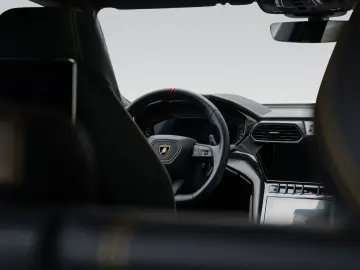 LAMBORGHINI Urus S   Big Interior Carbon   Rear Seat Ent.