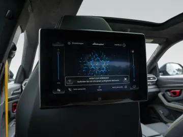 LAMBORGHINI Urus S   Big Interior Carbon   Rear Seat Ent.