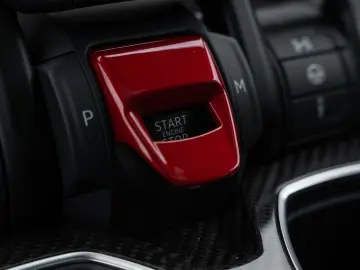 LAMBORGHINI Urus S   Big Interior Carbon   Rear Seat Ent.