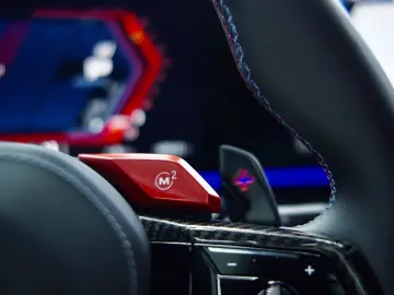 BMW M5 G60  SPEEDGELB CARBON  KERAMIK MPerformance