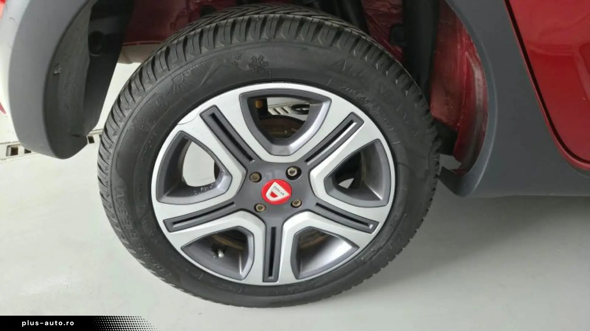DACIA SANDERO 0.9 TCe 90CP Techroad