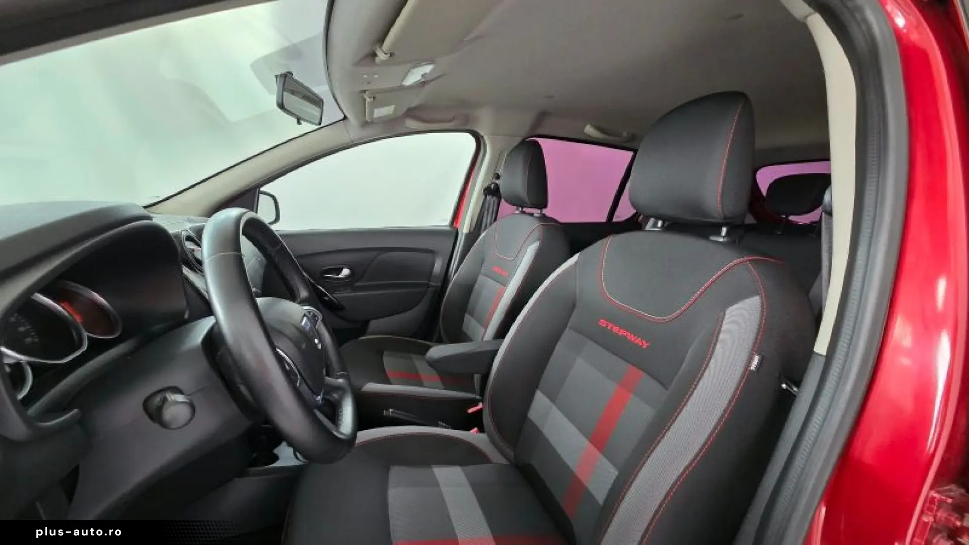 DACIA SANDERO 0.9 TCe 90CP Techroad
