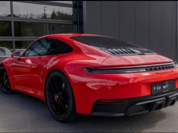 Porsche 992 Carrera 4 GTS BOSE Lift LED-Matrix Hinterach