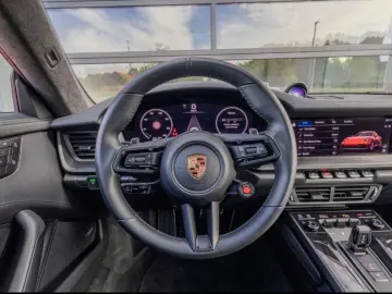 Porsche 992 Carrera 4 GTS BOSE Lift LED-Matrix Hinterach