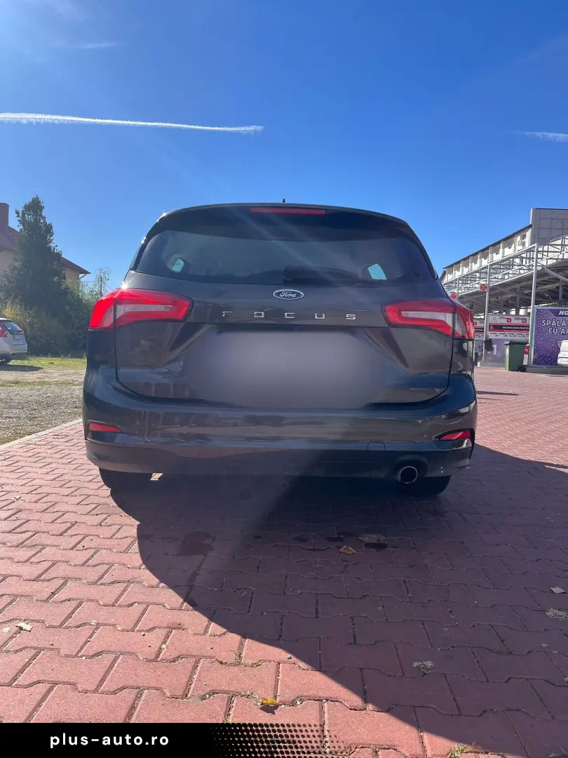 Ford Focus 1 5 automat.