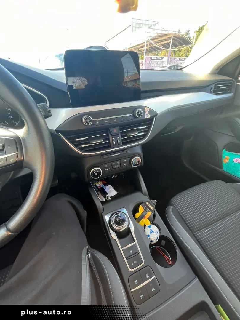 Ford Focus 1 5 automat.