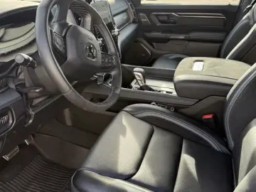 Dodge RAM TRX V8 LUNAR - NEW CONDITION - 1.648 km !