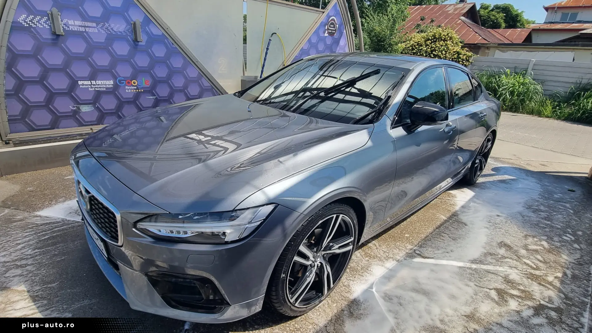 Volvo S90