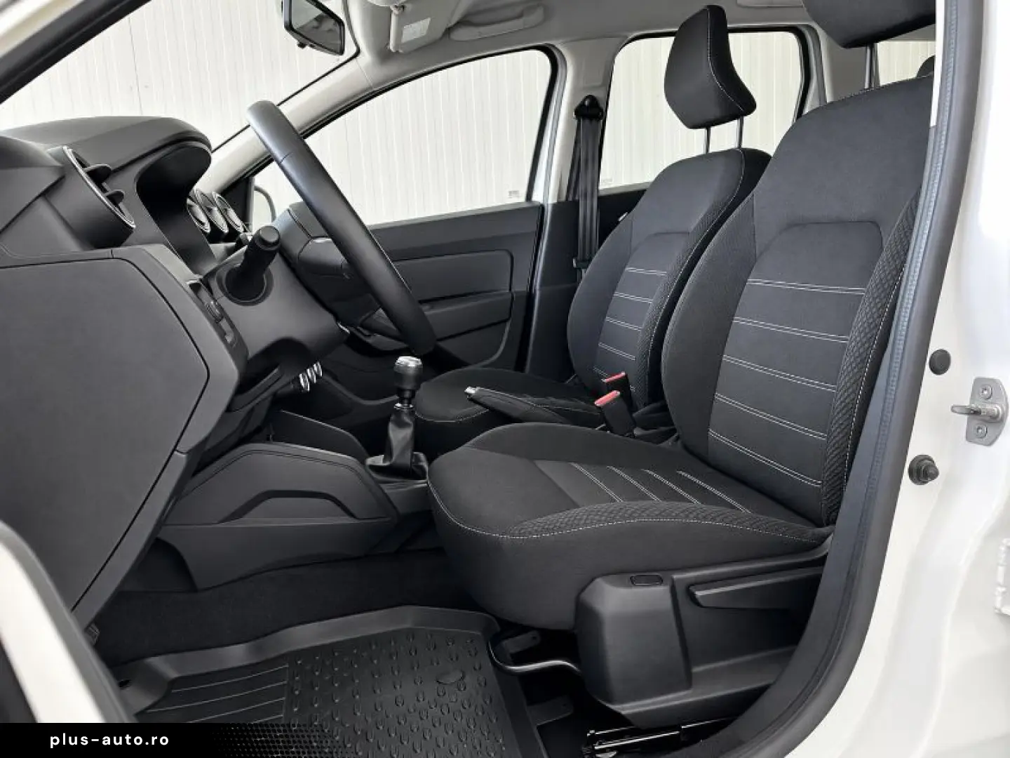 DACIA DUSTER 1.5 Blue dCi 115CP Comfort VU 4WD