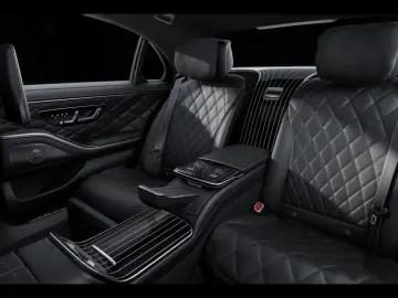 Mercedes-Benz S 580 4M lang PANO SUPERSCREEN FIRST