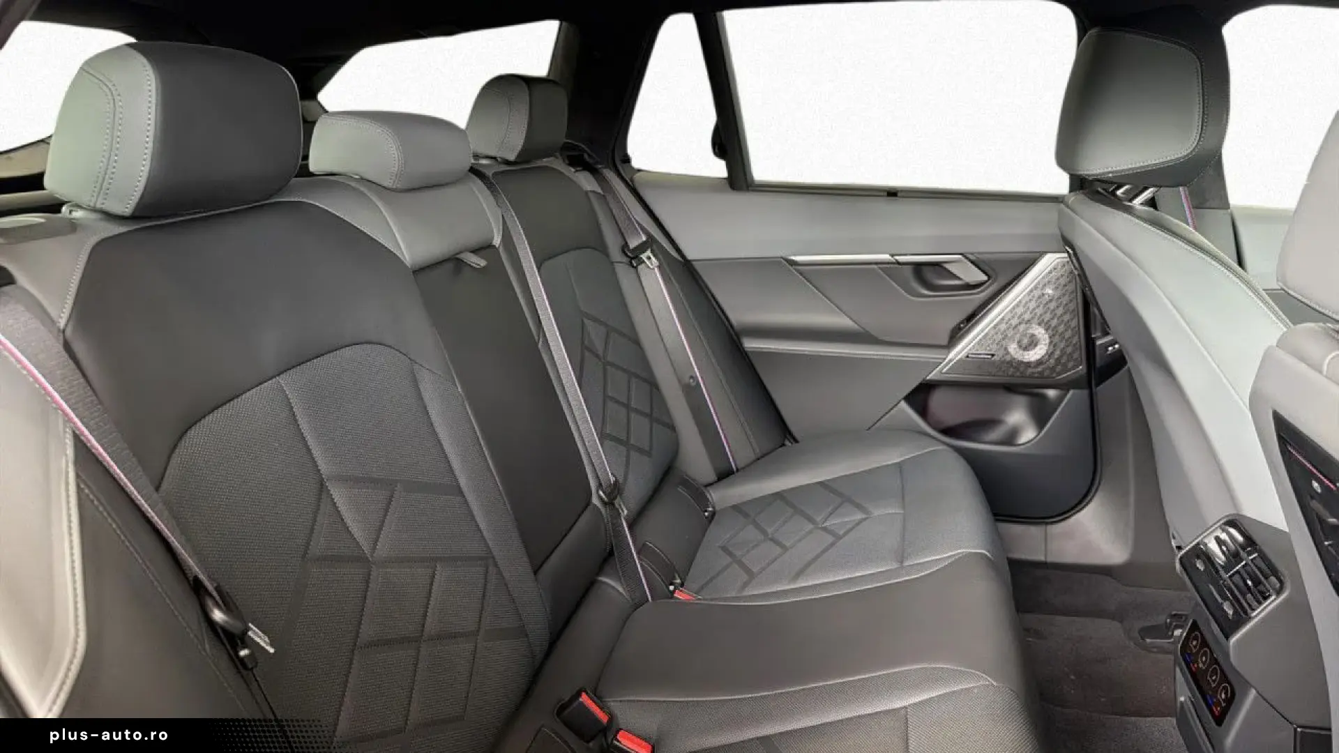 BMW 540d xdrive M Sport  PA   Park Assis  DA   DR