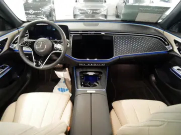 Mercedes Benz E200 Avantgarde Interior Bej