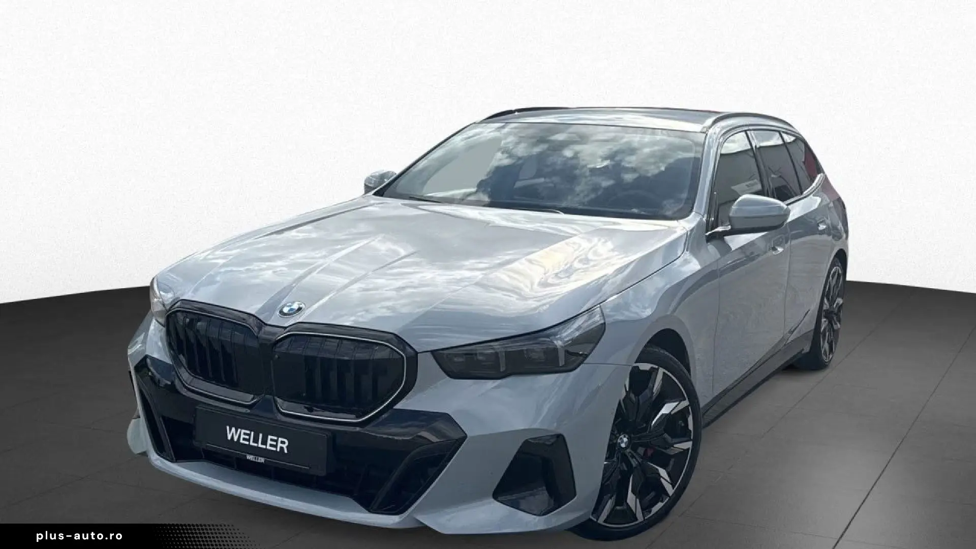 BMW 520dA xDr T M SPORT PRO Pano AHK 360  B&W