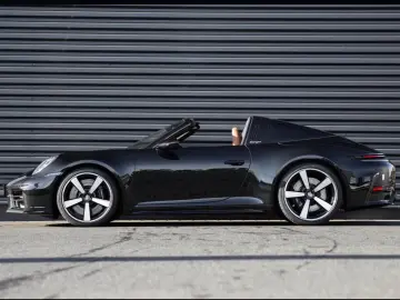 Porsche 992 911 Targa 4S Clubleder sports exhaust BOSE