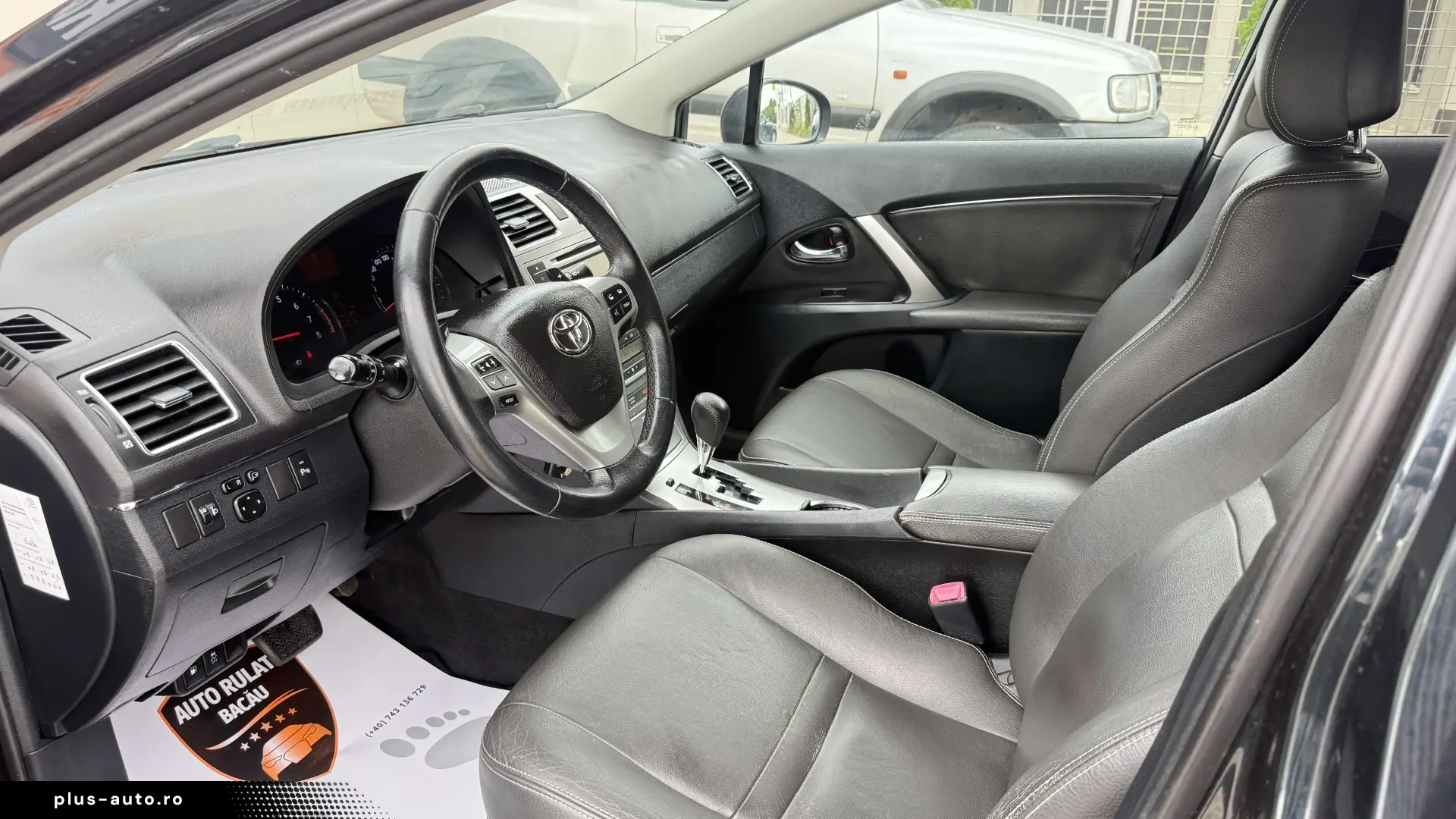 Toyota   Avensis   1.8 Benzina   147CP   An 2012   Euro 5