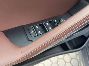 BMW X6 30d xDrive M Sport Pro Navigation Leder