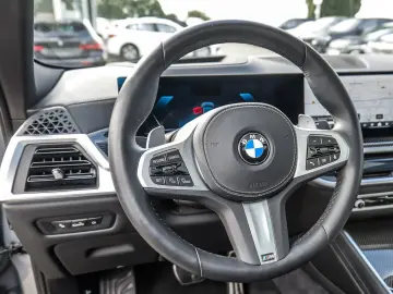 BMW X6 xDrive30d M Sport HUD PANO ACC